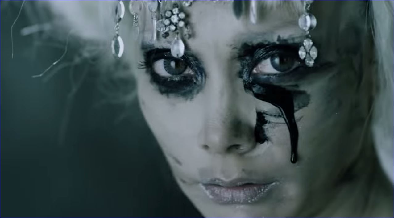 Anna Tsuchiya LUCIFER