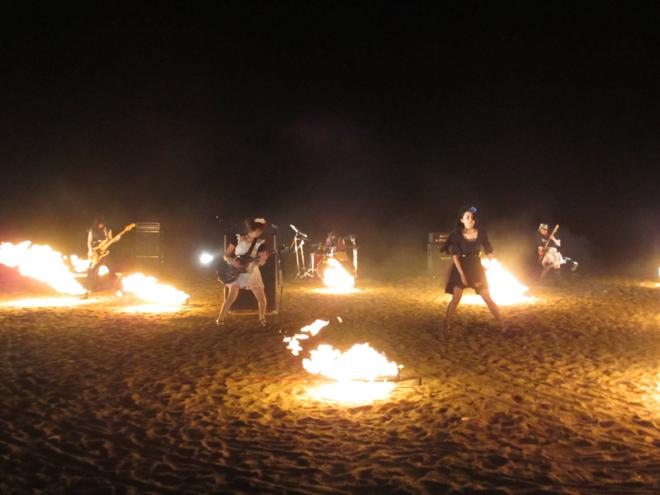 BAND-MAID non-fiction days