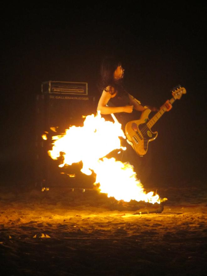 BAND-MAID non-fiction days