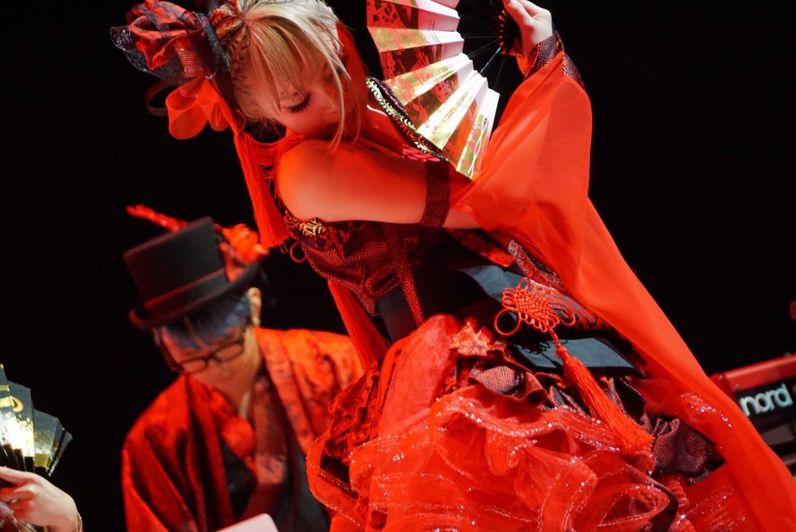 GARNiDELiA Interview