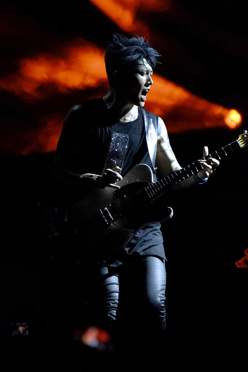 Miyavi Samurai Sessions Vol 3 El Rey Los Angeles