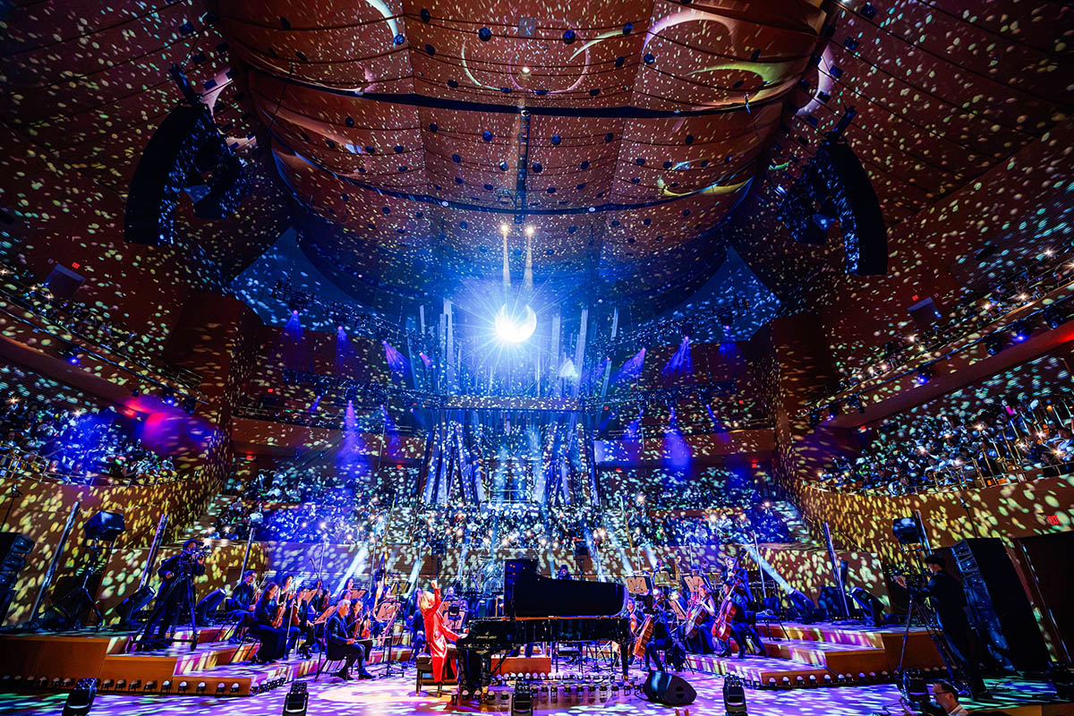 YOSHIKI performs LIVE at Walt Disney Concert Hall 2026